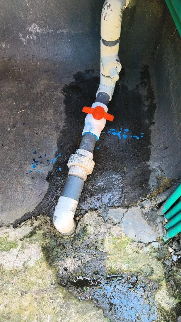 Instalación de tubería hidráulica con válvula de paso realizada por Servihidráulicos SAS en Bogotá